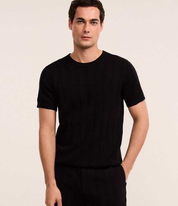 Remera en Algodón con Textura Trenzada