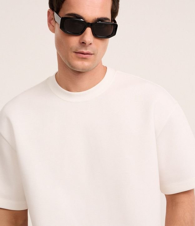 Remera Boxy Tech en Malla Pesada 8