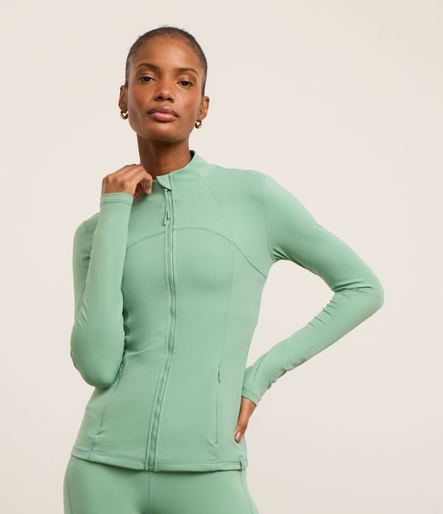 Campera Deportiva en Microfibra con Recortes y Bolsillos 1