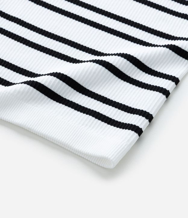 Remera Infantil Seamless con Estampa Rayada - Talle 5 a 14 años 5