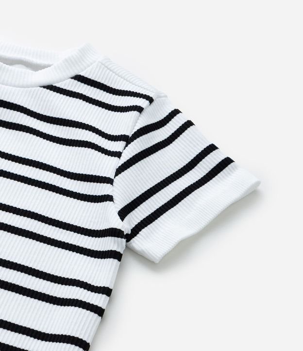 Remera Infantil Seamless con Estampa Rayada - Talle 5 a 14 años 6