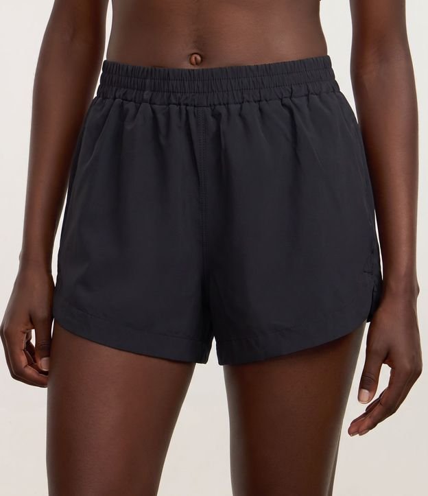 Bermuda Runner Deportiva con Rayas Laterales 2