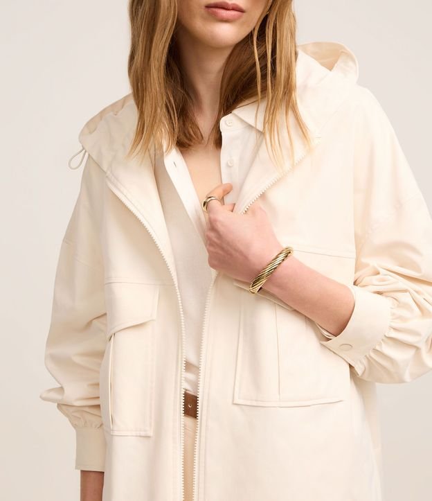 Campera Oversized con Ajustador en la Capucha y Bolsillos Cargo 4