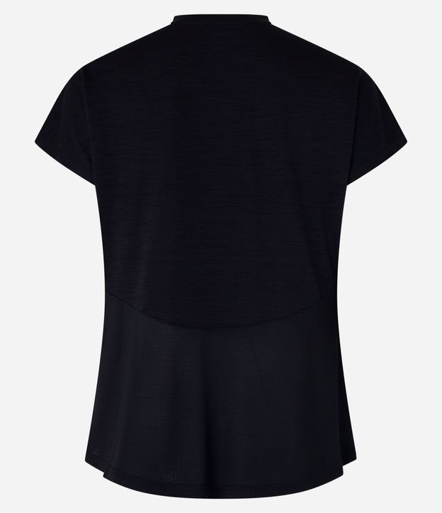 Remera Deportiva en Microfibra con Faja Contrastante 10