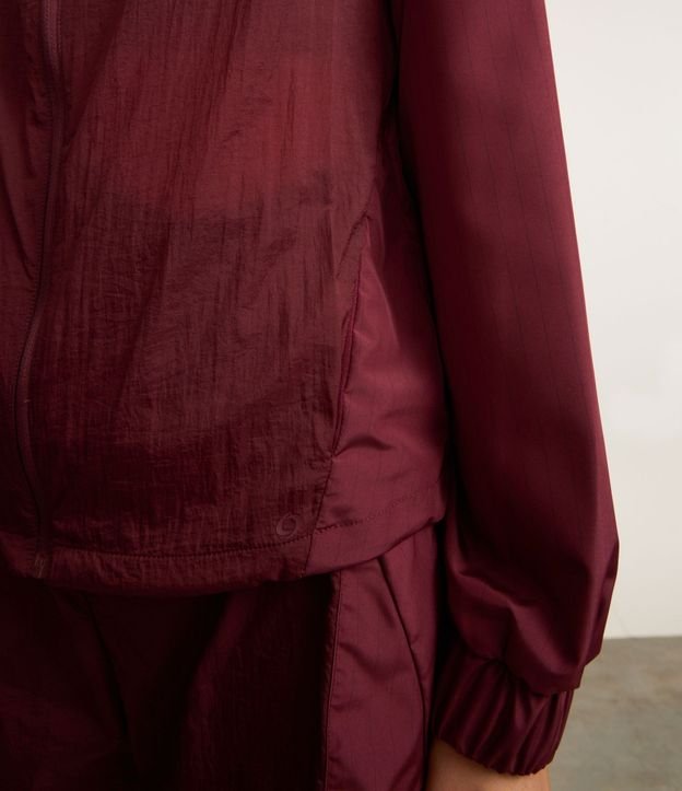 Campera Rompevientos Deportiva con Hilo Reflectante 9