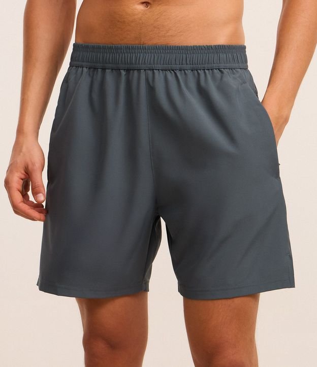 Bermuda Deportiva con Estampa Localizada Reflectante 2