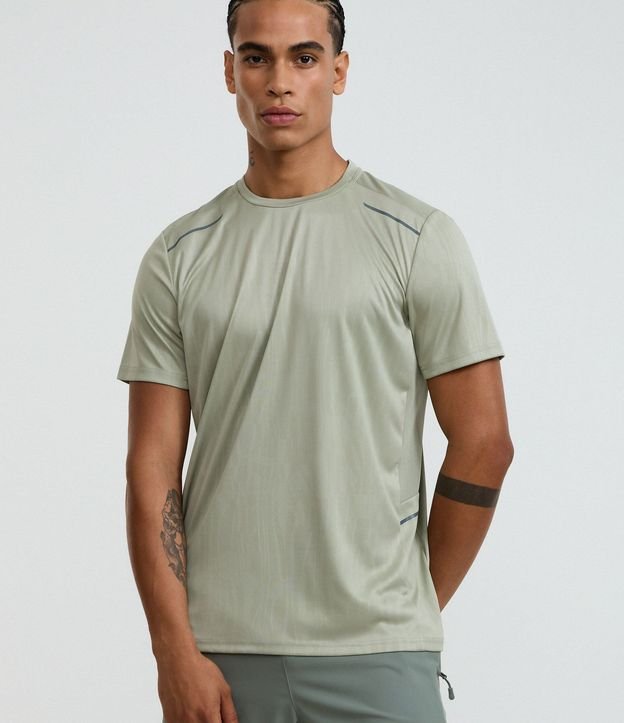 Remera Deportiva Tecnologia Dry con Estampa Heat Print