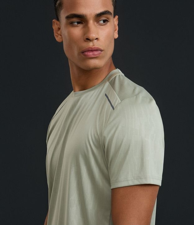 Remera Deportiva Tecnologia Dry con Estampa Heat Print 3