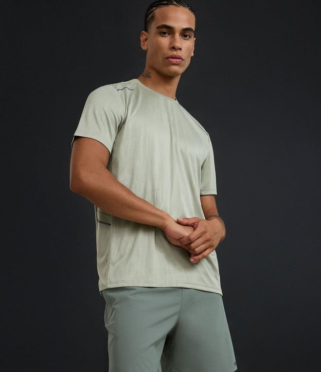 Remera Deportiva Tecnologia Dry con Estampa Heat Print 4