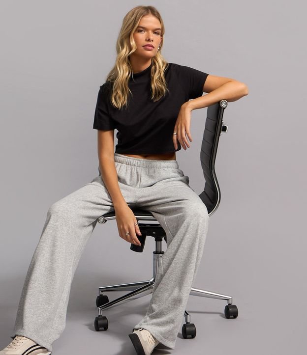 Blusa T-Shirt Cropped en Algodón con Cuello Alto 5