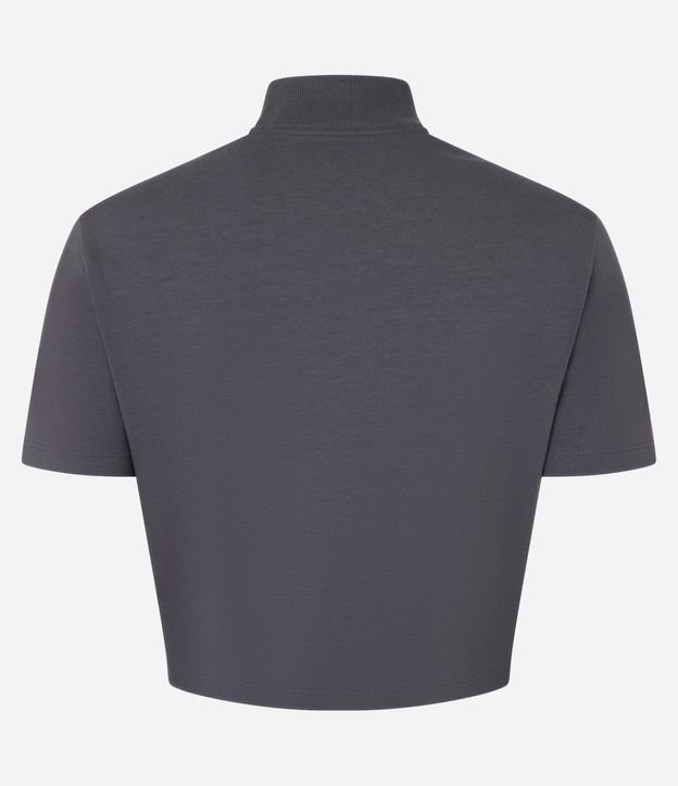 Blusa T-Shirt Cropped en Algodón con Cuello Alto 6