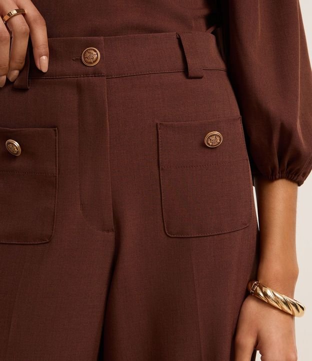 Pantalón Recto Sastrería Cintura Alta con Botones de Escudo 4