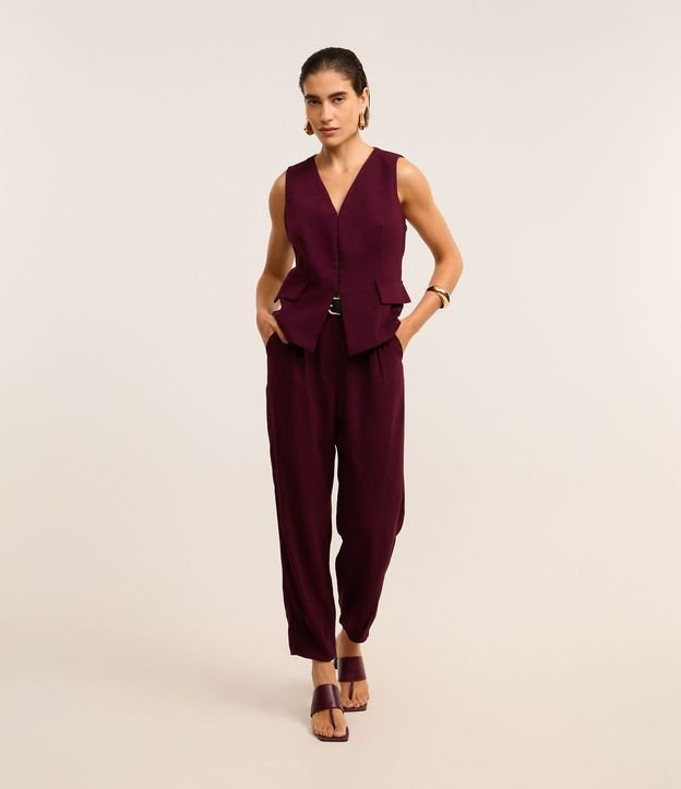 Pantalón Zanahoria en Crepé con Pliegues y Bolsillos