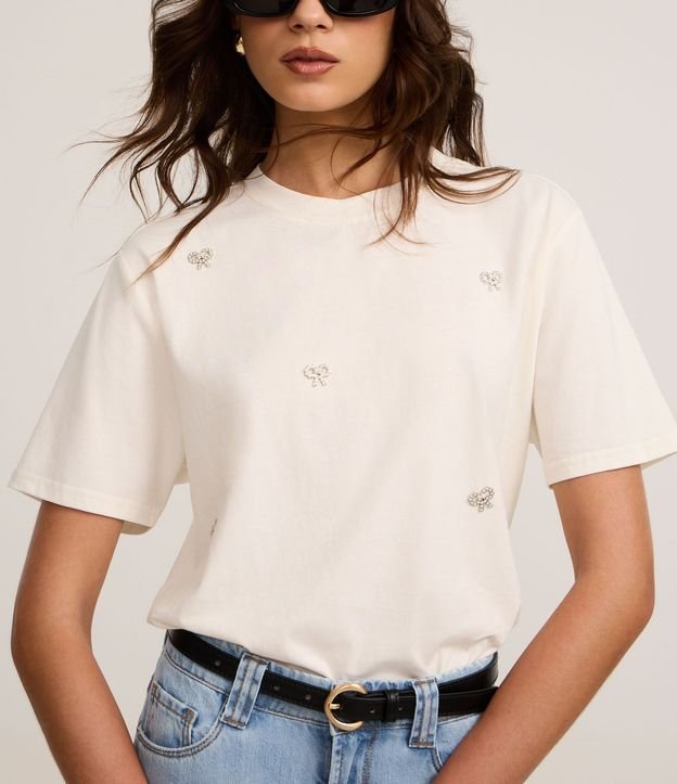 Blusa en Algodón con Bordado de Lazos con Perlas 4
