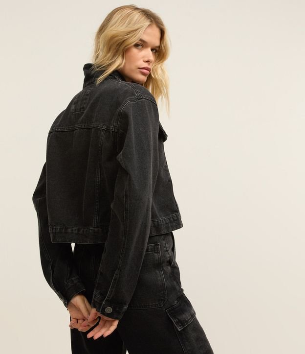 Campera Regular en Jeans con Botones 3