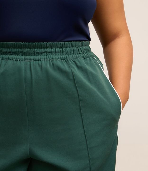 Pantalón Recto Sportcore en Crepé Curve & Plus Size 4