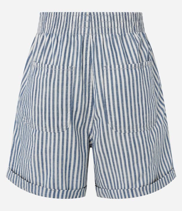 Short en Sarga con Bajo Plegado y Estampado de Rayas 8