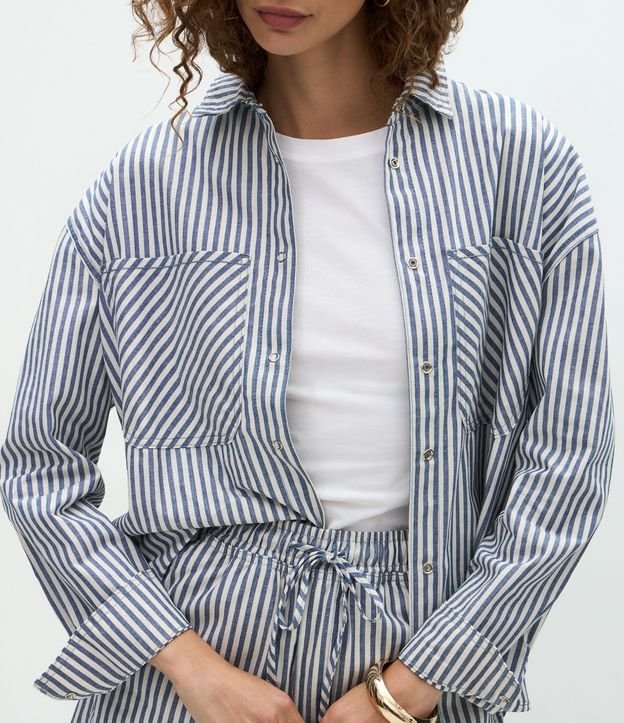 Camisa en Jeans con Bolsillos y Estampa de Rayas 4