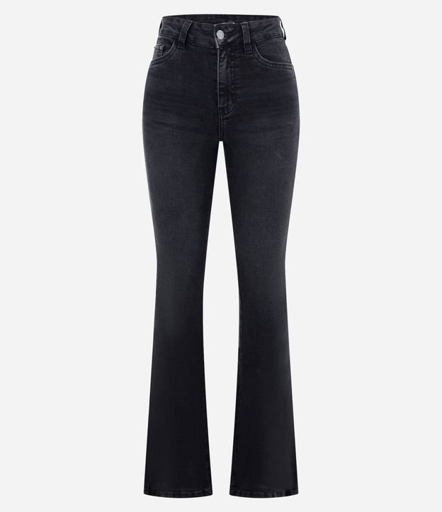 Pantalón Boot Cut en Jeans con Tiro Alto