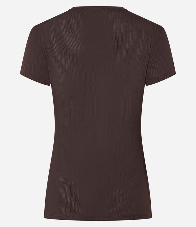 Remera Deportiva en Microfibra Texturizada con Estampa Sunday Coffee 7