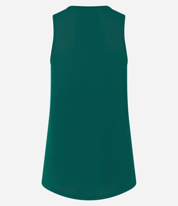 Musculosa Deportiva en Microfibra Texturizada y Bajo Redondeado 6