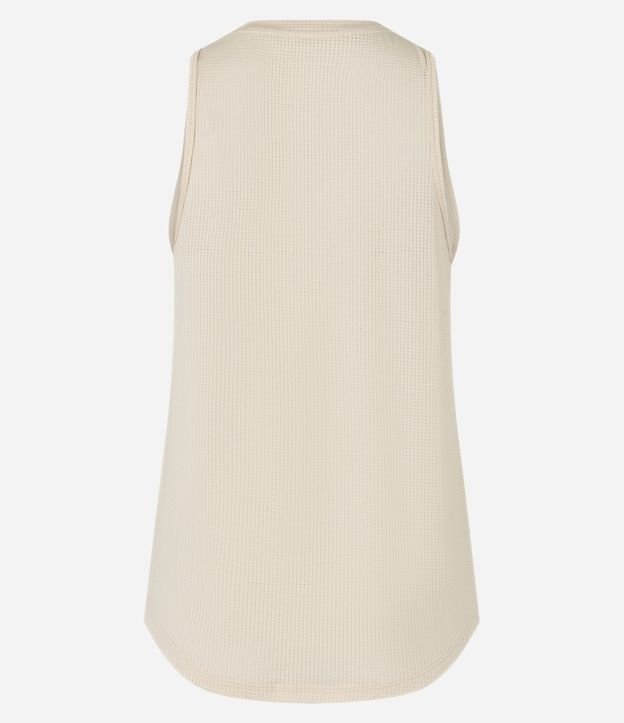 Musculosa Deportiva en Microfibra Texturizada y Bajo Redondeado 7