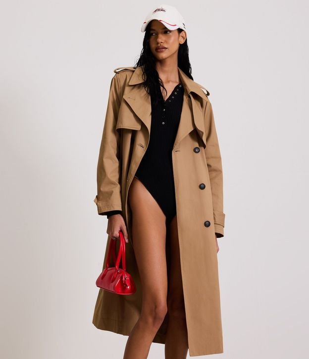 Trench Coat Alargado en Gabardine con Cinta para Lazo 3