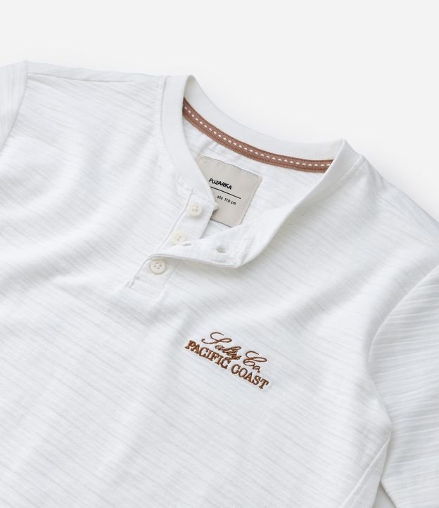 Remera Infantil Texturizada con Bordado Lettering - Talle 5 a 14 años 6