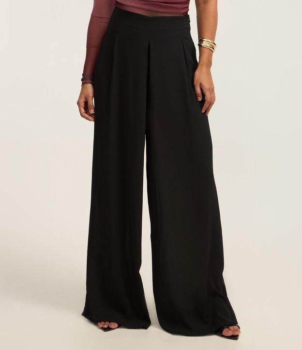 Pantalón Pantalona en Chiffon con Pliegues Delanteros 3