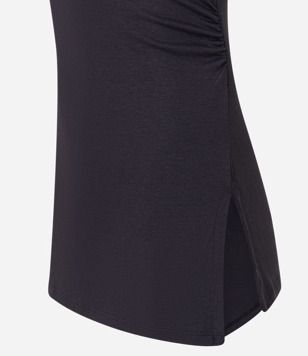 Blusa en Rib con Fruncido Lateral y Cuello Alto 7