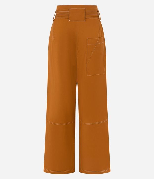 Pantalón Pantalona en Sarga con Pespontos Contrastantes Cinturón y Hebilla 6