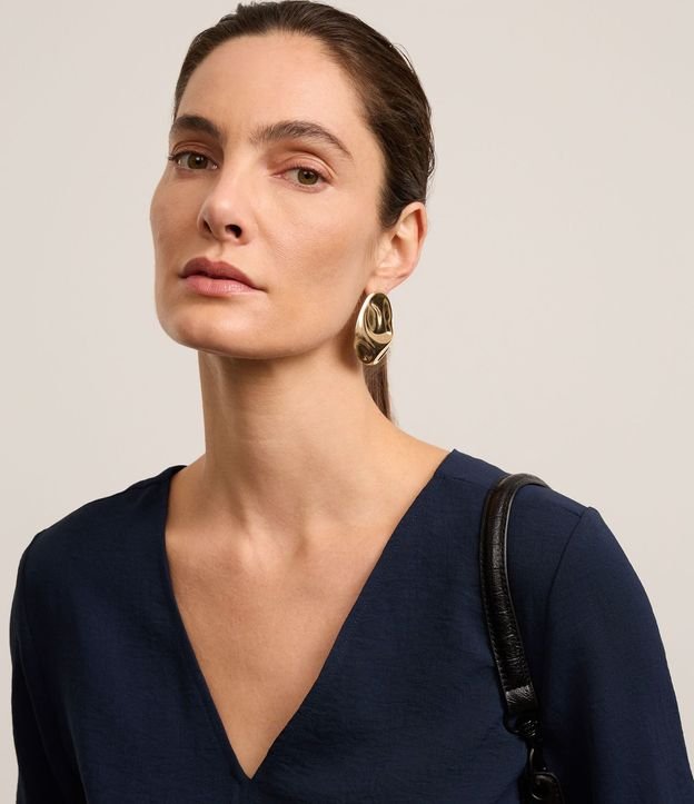 Blusa Suelta en Crepé con Escote V 6