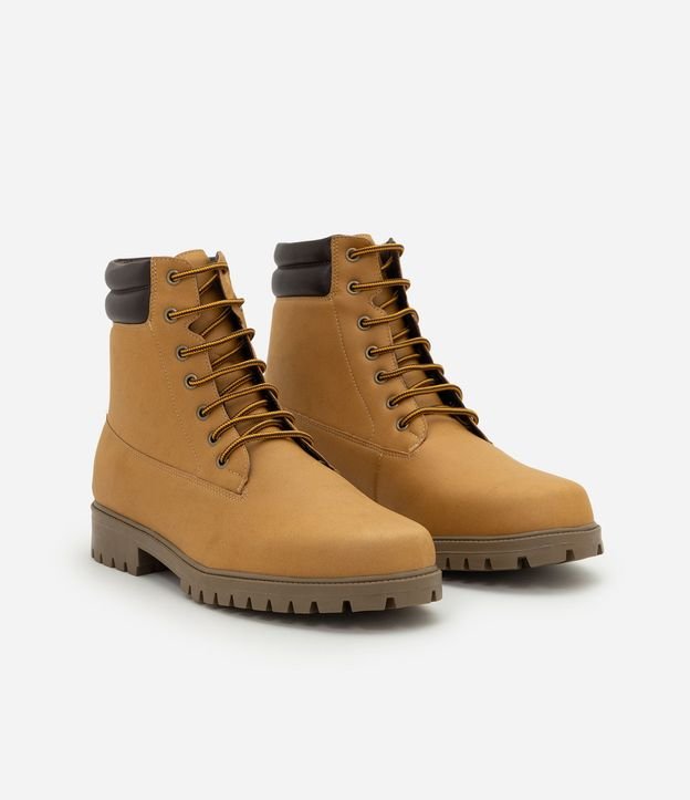 Bota Worker de Cano Medio con Acabado Tipo Nobuck 2