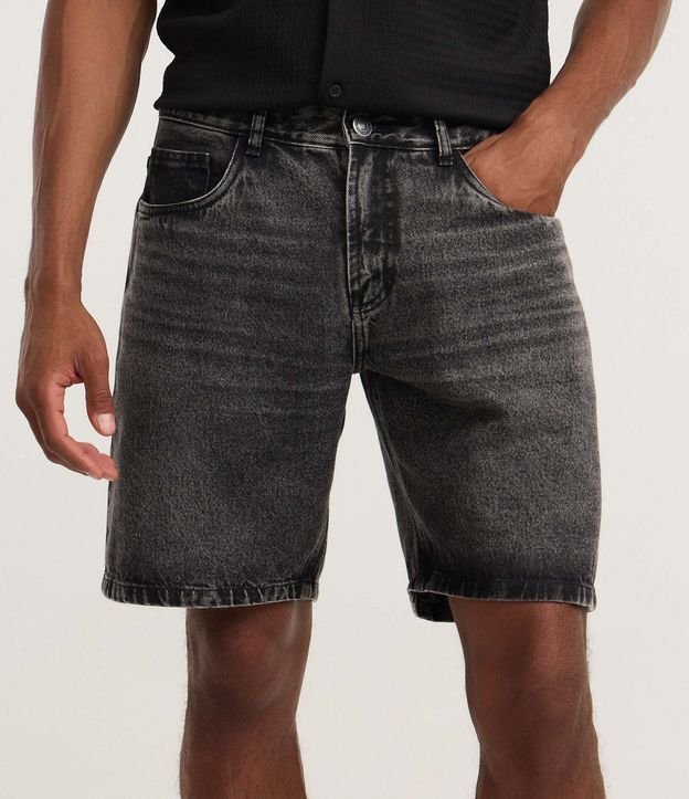 Bermuda Recta en Jeans 4