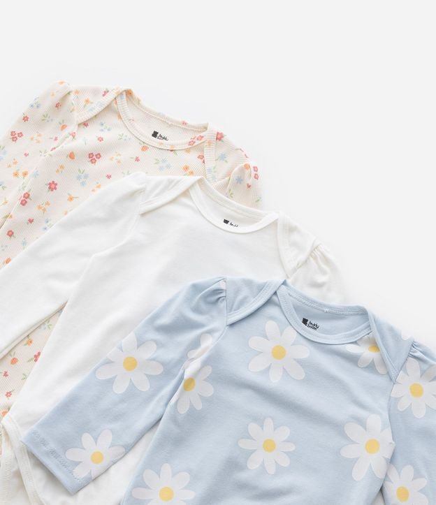 Kit 03 Bodies Infantiles con Estampa Floral - Talle RN a 18 meses 4