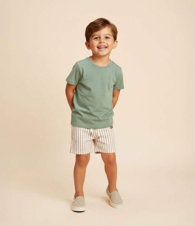 Remera Infantil Básica con Etiqueta Bordada - Talle 1 a 5 años