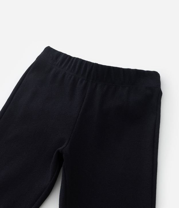 Pantalón Flare Infantil Básica en Rib - Talle 5 a 14 años 5