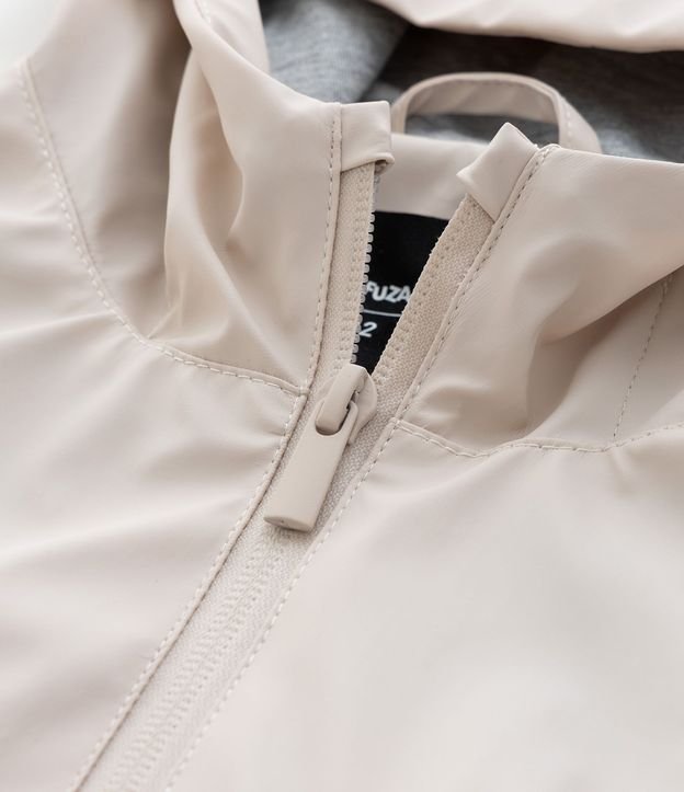 Campera Infantil con Textura Gomosa y Capucha - Talle 5 a 14 años 7