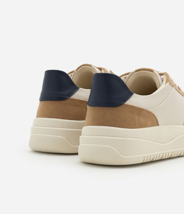 Championes Casual en PU con Recortes y Suela Bold 6