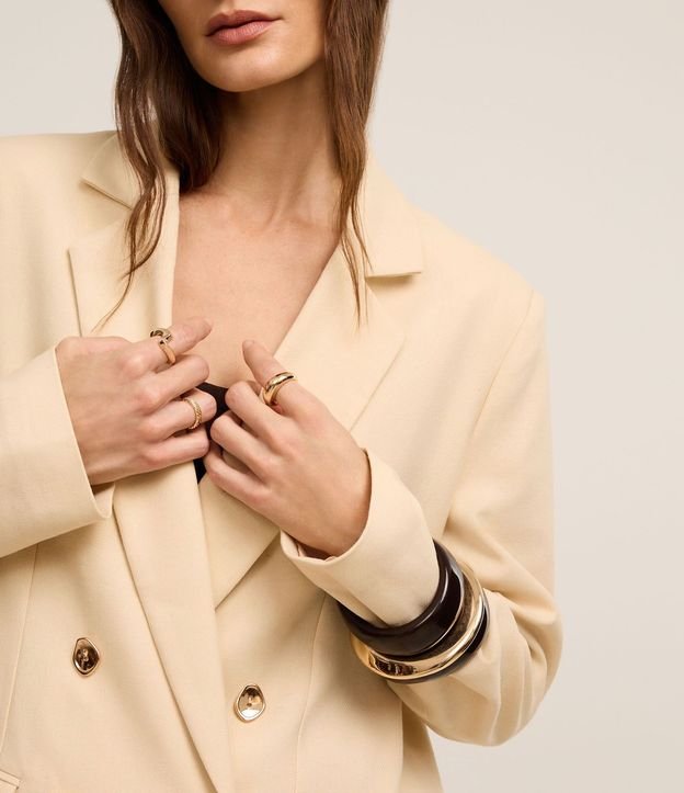 Blazer Oversized en Viscolino con Botones y Solapas 5