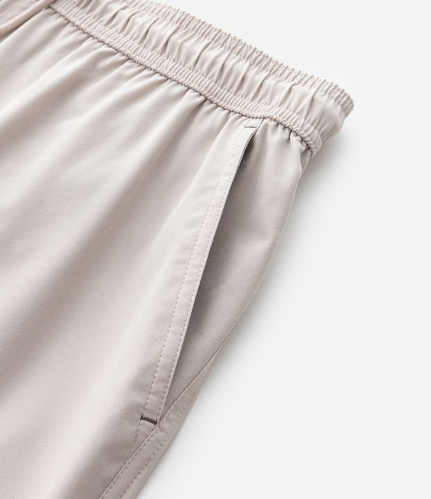 Bermuda Boardshort en Microfibra con Bolsillos 9