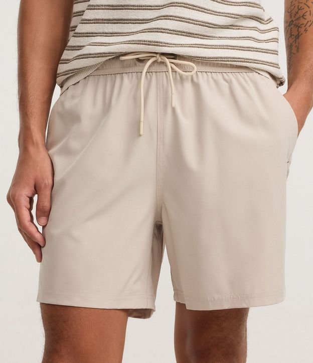 Bermuda Boardshort en Microfibra con Bolsillos 3