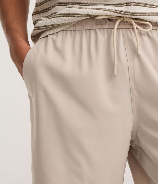 Bermuda Boardshort en Microfibra con Bolsillos 4