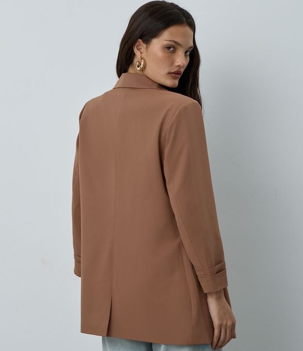 Blazer Oversized Alargado en Sastrería con Pliegues en el Puño 4