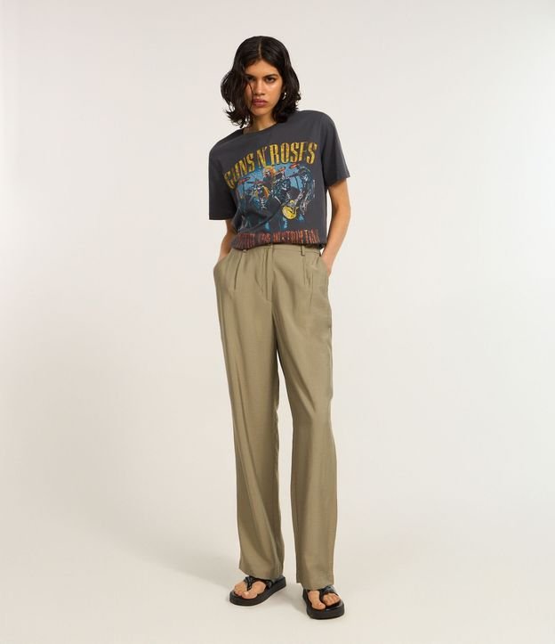 Pantalón Recto en Sastrería con Bolsillo