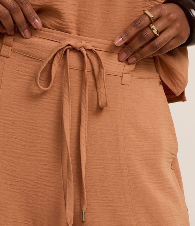Pantalón Wide Leg en Crepé Airflow con Lazo en la Cintura 4