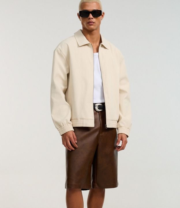 Bermuda Baggy en PU con Efecto Desteñido 6