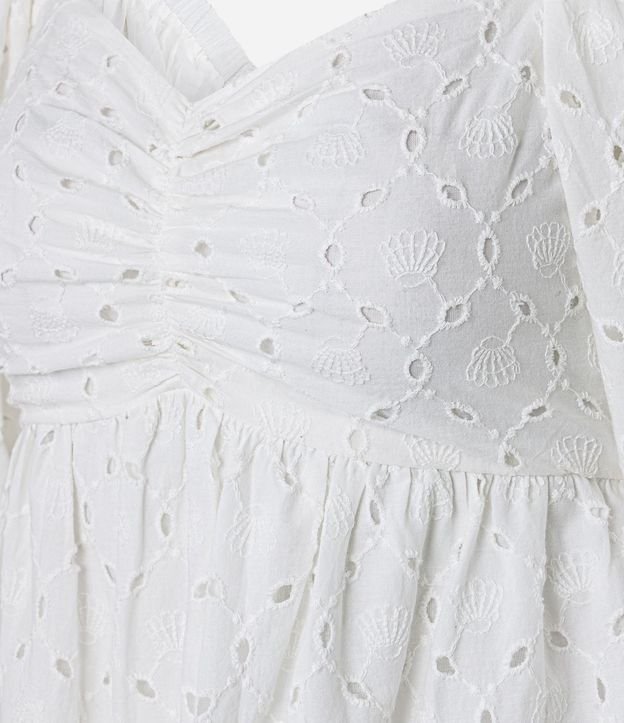 Vestido Corto en Laise con Bordado de Caracolas y Manga Abullonada 7