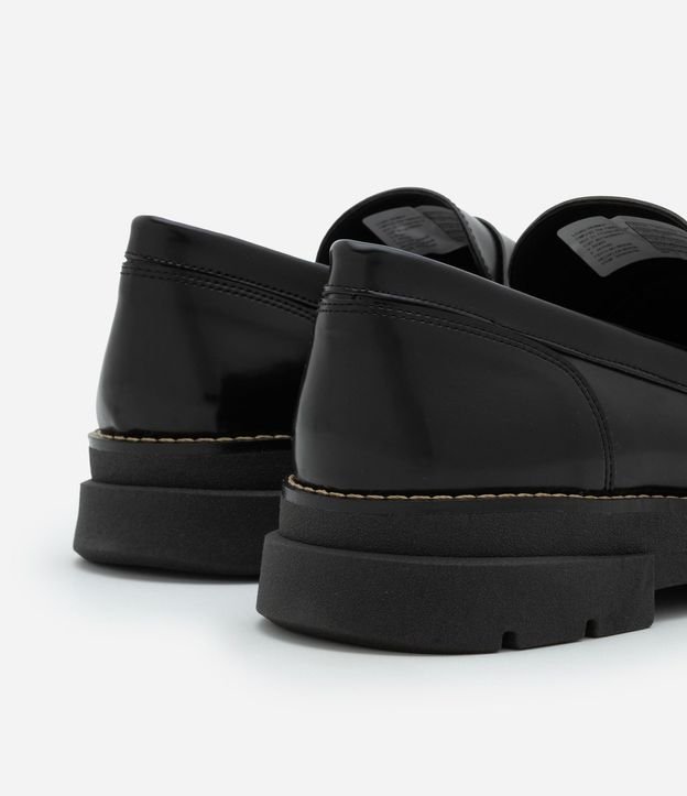 Zapato en PU con Efecto Vinil y Suela track 4