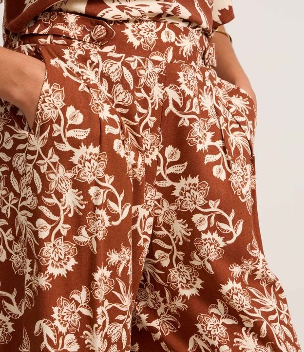 Pantalón Pantalona en Viscolino con Estampa Floral 4
